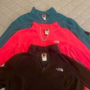 North face light Pullover